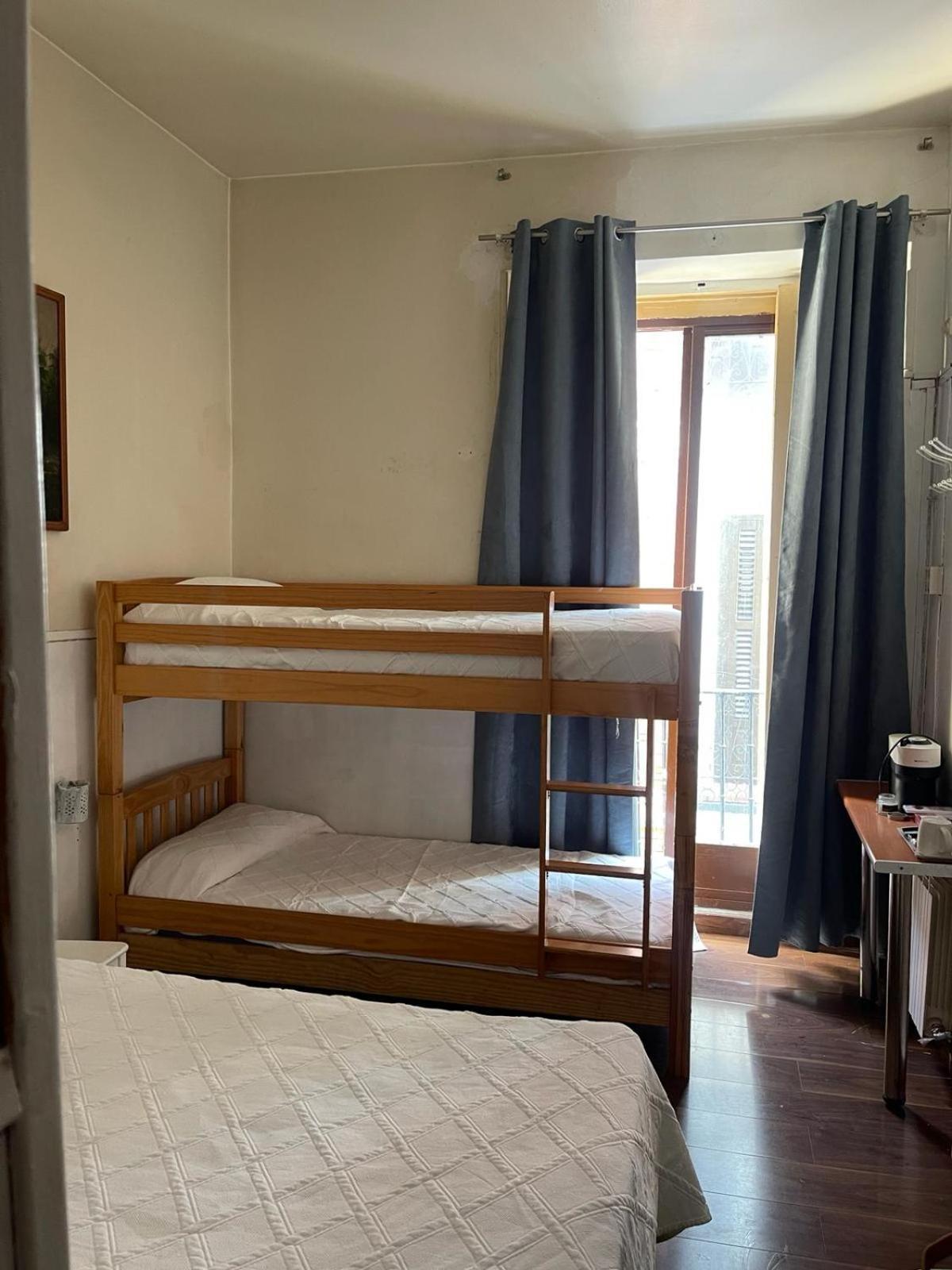 Hostal Daniel 마드리드 외부 사진