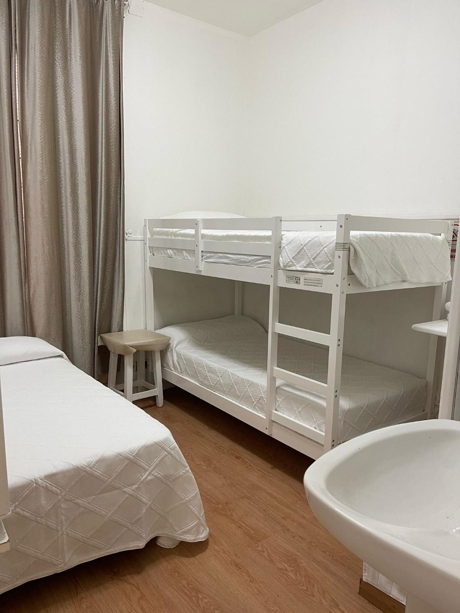Hostal Daniel 마드리드 외부 사진